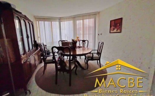Vendo casa ideal para oficina con excelente ubicación en Irapuato