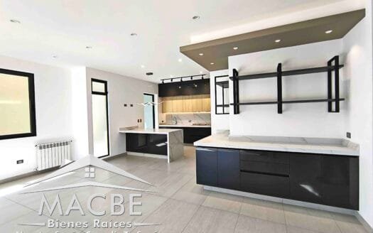 Residencia en Venta | Lombardía Irapuato