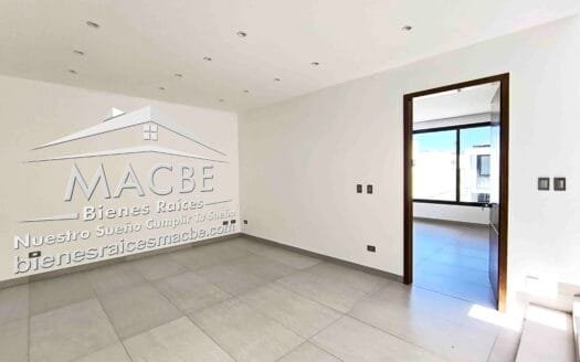Residencia en Venta | Lombardía Irapuato