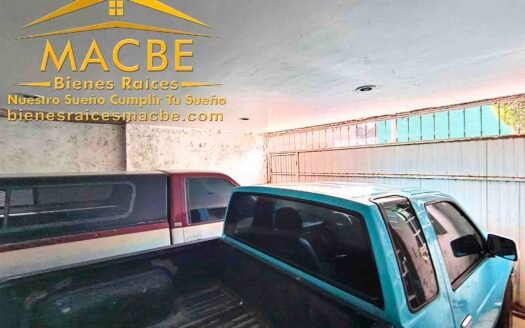 Propiedad en Venta en Irapuato: Oportunidad Comercial en Mariano J. García Ubicación Privilegiada