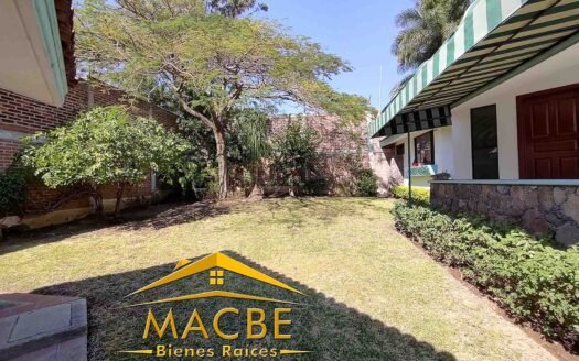 Residencia en Venta en Villas de Irapuato | Excelente Ubicación y Espacios Funcionales