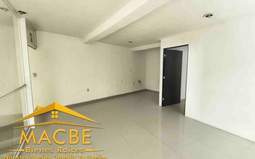 Propiedad Comercial en Venta en Irapuato | Oportunidad Única para PYMES