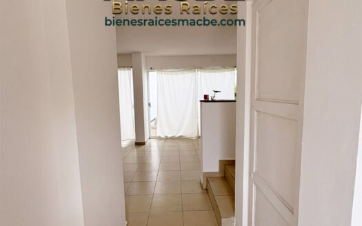 Tu Futuro Hogar te Espera en Irapuato | Una Casa en venta en Villas de Bernalejo
