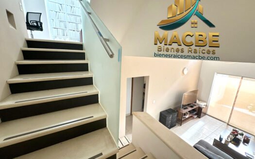 Venta de Residencia de Lujo en Provincia de Cibeles, Irapuato