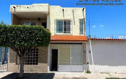 Casa en Venta en Irapuato, Colonia El Zapote