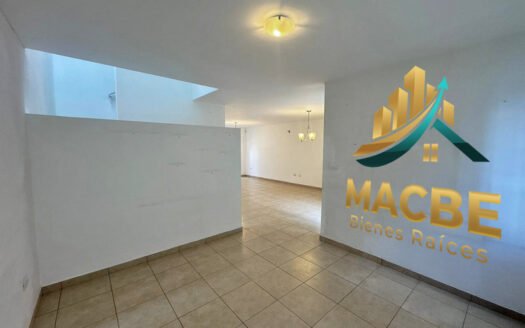Venta de Casa en Fraccionamiento Terracota | Una Oportunidad en Irapuato
