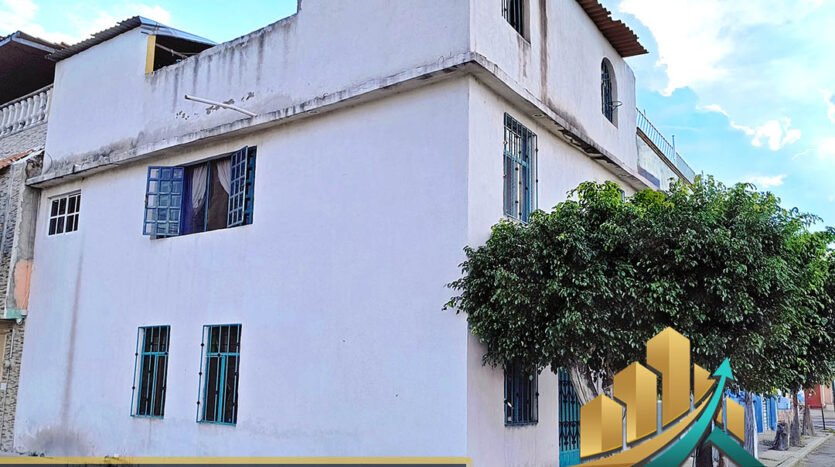 Casa en Venta Flores Magón Sur