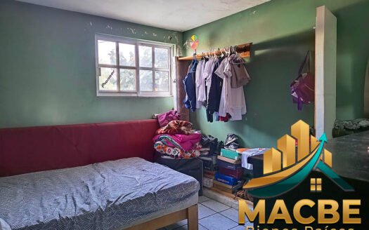 Casa en Venta Flores Magón Sur Irapuato | Propiedad de 3 Niveles en Esquina