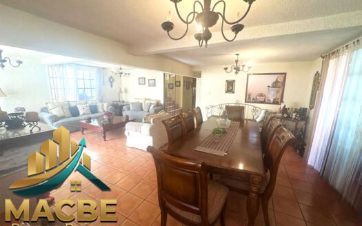 Casa en Venta Fraccionamiento Laboratorio CFE: Espacio y Ubicación Ideal