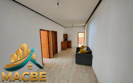 Casa Grande en Venta en colonia Magisterial Irapuato: 276m² de Construcción y Espacios Muy Grandes