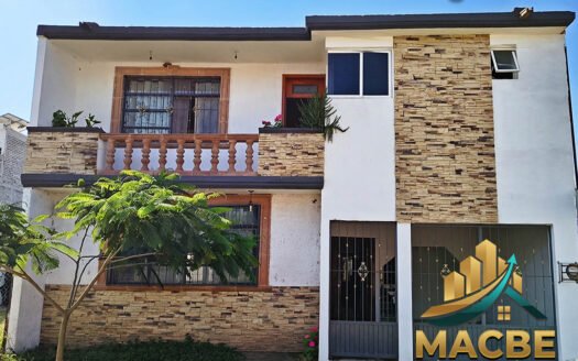 Casa Grande en Venta