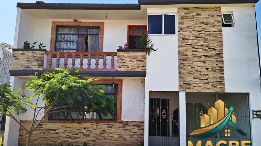 Casa Grande en Venta