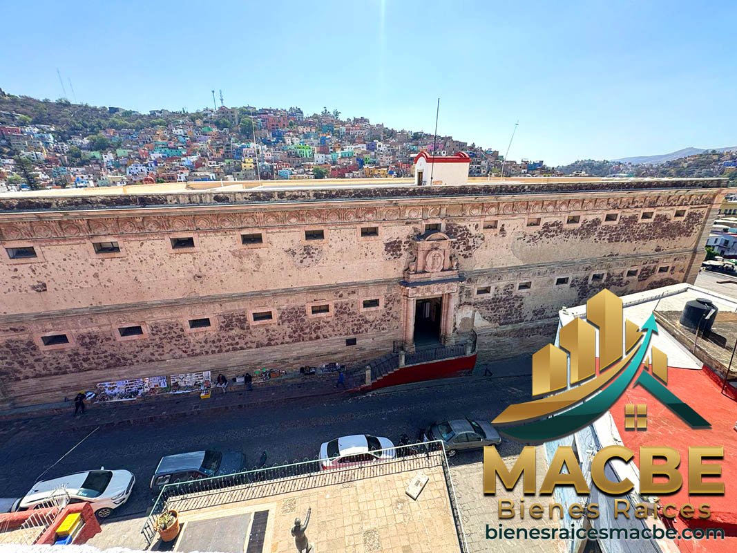 Casa en Venta Alhóndiga de Granaditas