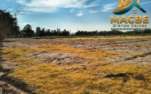 Terrenos Rústicos en Venta en Aldama, Cerca de Irapuato. Buena superficie y Casa Incluida