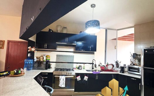 Casa en venta Las Plazas Irapuato | 3 recámaras y amplio patio