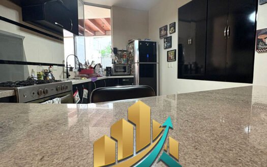 Casa en venta Las Plazas Irapuato | 3 recámaras y amplio patio