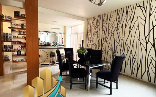 Casa en venta Las Plazas Irapuato | 3 recámaras y amplio patio