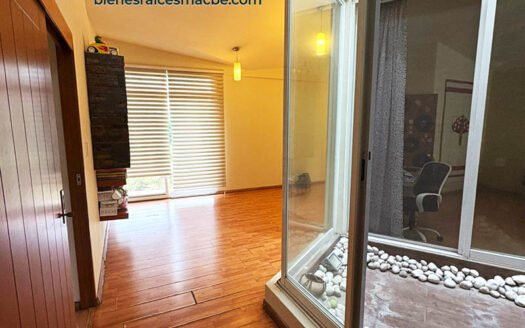 Casa en venta Las Plazas Irapuato | 3 recámaras y amplio patio