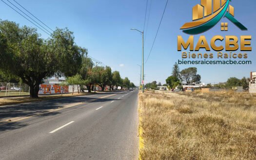 Terreno en venta salida a León Irapuato | 840 m²  | MACBE