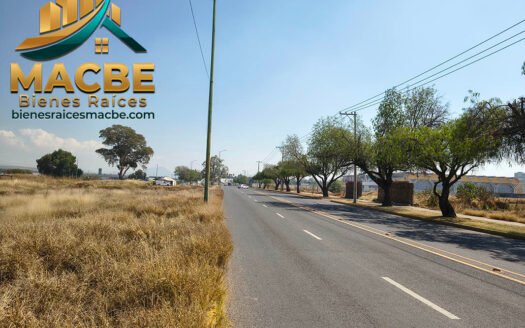 Terreno en venta salida a León Irapuato | 840 m²  | MACBE