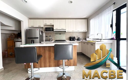 Venta de casa en Irapuato Fracc. Godai Modelo Madera | Inmobiliaria Macbe