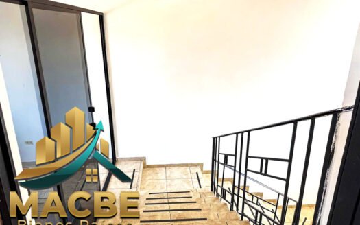 Casa para oficinas en venta Colonia La Moderna Irapuato | MACBE