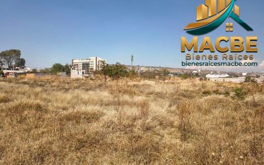 Terreno en venta salida a León Irapuato | 840 m²  | MACBE