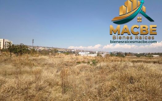 Terreno en venta salida a León Irapuato | 840 m²  | MACBE