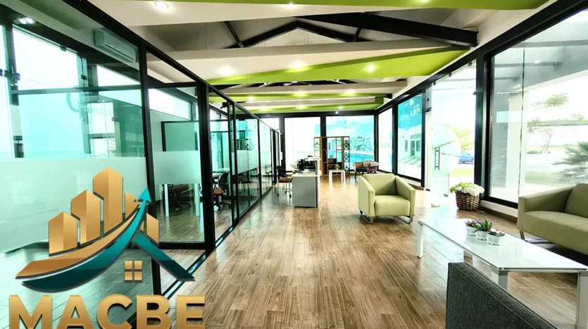 Propiedad comercial en Venta