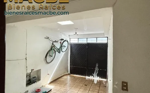 Casa en Renta La Hacienda Irapuato | 4 Recámaras y Amplio Patio