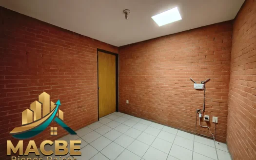 Casa en Venta en Los Castillos Irapuato | MACBE Bienes Raíces