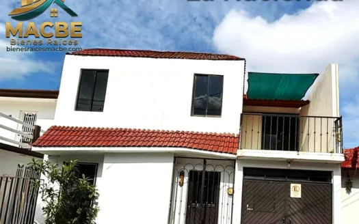 Casa en Renta La Hacienda Irapuato | 4 Recámaras y Amplio Patio
