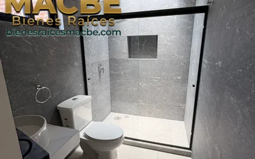 Casa en renta en Los Reyes Irapuato remodelada | MACBE