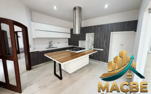 Casa en venta en Las Reynas Irapuato con amplios espacios