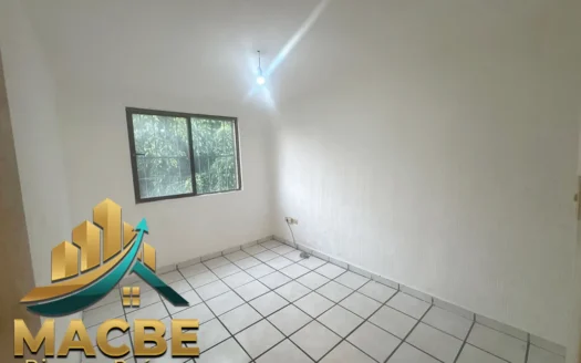Casa en venta en la Floresta Irapuato de 3 recámaras | MACBE