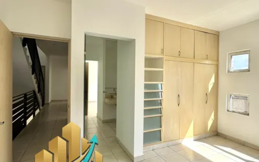 Casa en venta en Provincia Cibeles Irapuato con alberca