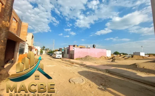 Venta de terreno en Irapuato: Calle Empresario, San Cayetano