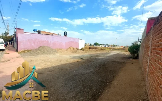 Venta de terreno en Irapuato: Calle Empresario, San Cayetano