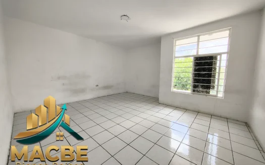 Casa en venta en Bajada de San Martín Irapuato | Muy Grande