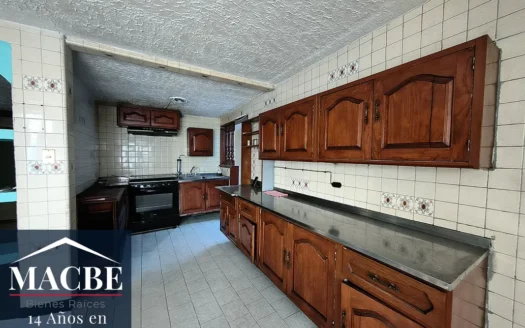 Casa en venta en Las Rosas Irapuato | MACBE Bienes Raíces